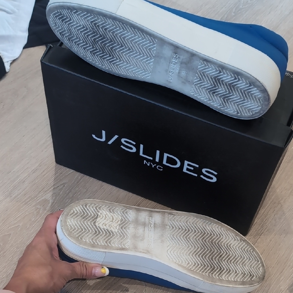 J Slides Blue Slip On Flats - Picture 7 of 8